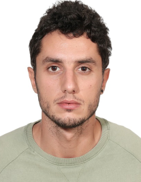 اهورا کاوسی