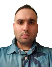 مسیح اکبرزاده