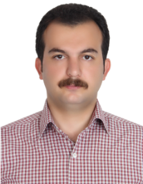 کورش احمدی