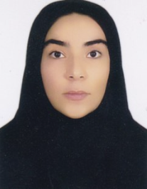 نیلوفر آقارضاکاشی